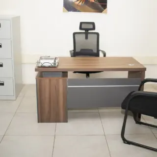 1.4m Executive office table