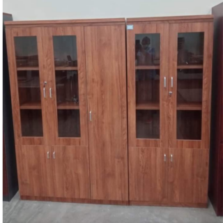 6ft x 4ft 3-DOOR WOODEN CABINET