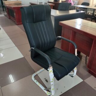Executive visitor's seat -black