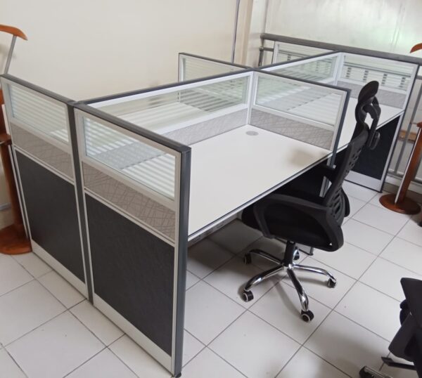 Modern 4-Way Modular Office Workstation