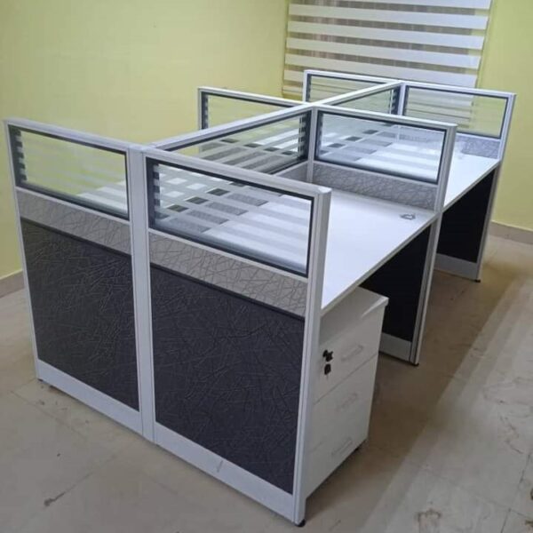 Modern 4-Way Modular Office Workstation