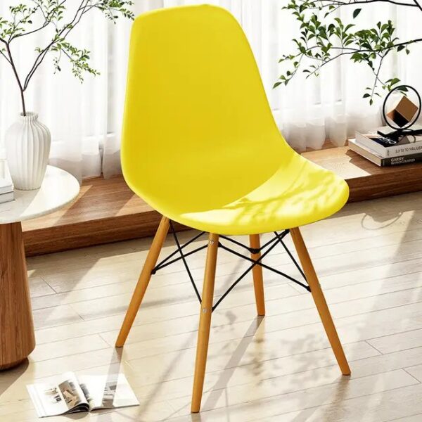 Commercial Lounge/Restaurant Eames Plastic Chairs