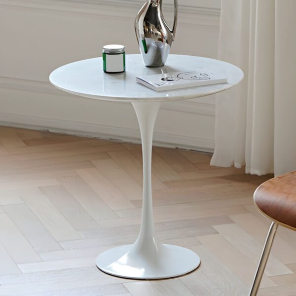 Kinnu Round Metal Base Dining Table