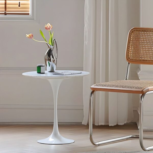 Kinnu Round Metal Base Dining Table